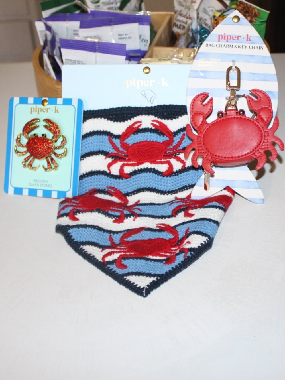 NWT Piper K Crab brooch, bag charm coin purse and crochet head band DARLING SET!